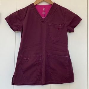Med Couture 3 pocket v neck Women’s Scrub Top